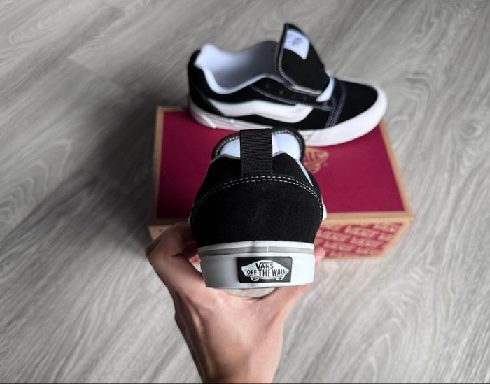 Vans knu skool noir blanc - photo numéro 2