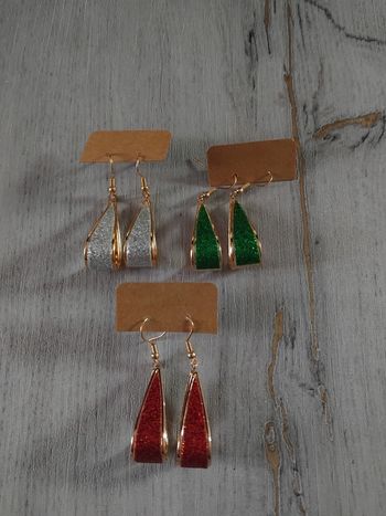 Lot boucles d'oreilles neuves