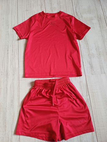 Tenue pro touch rouge en 6 ans