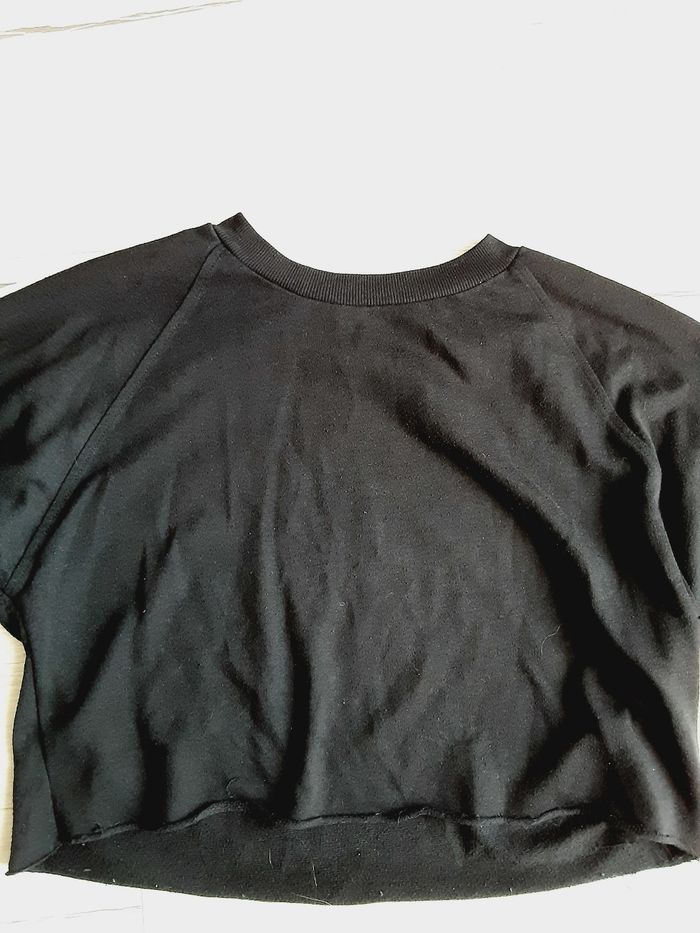 Vêtement femme pull léger court noir Bershka Taille S - photo numéro 5