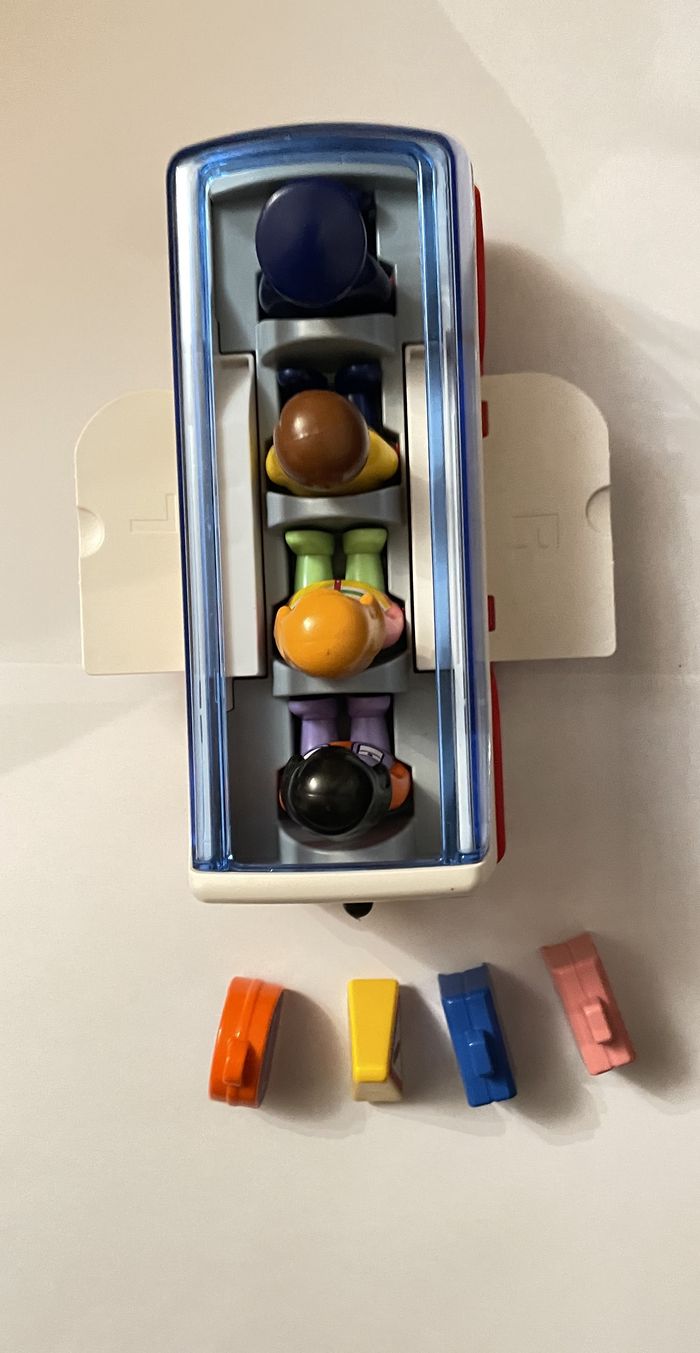 Autocar de voyage Bus Junior Playmobil 6773 - photo numéro 5