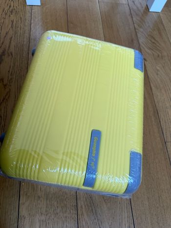 Feutre acrylique Guangna 360 valise 