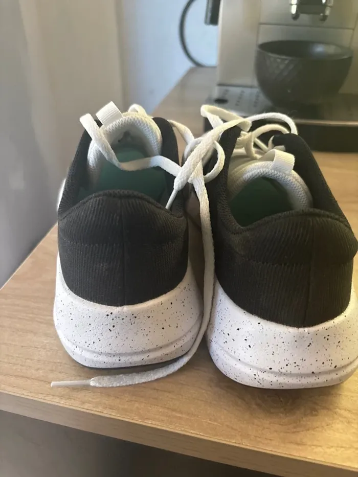 Basket Nike taille 41 - photo numéro 5