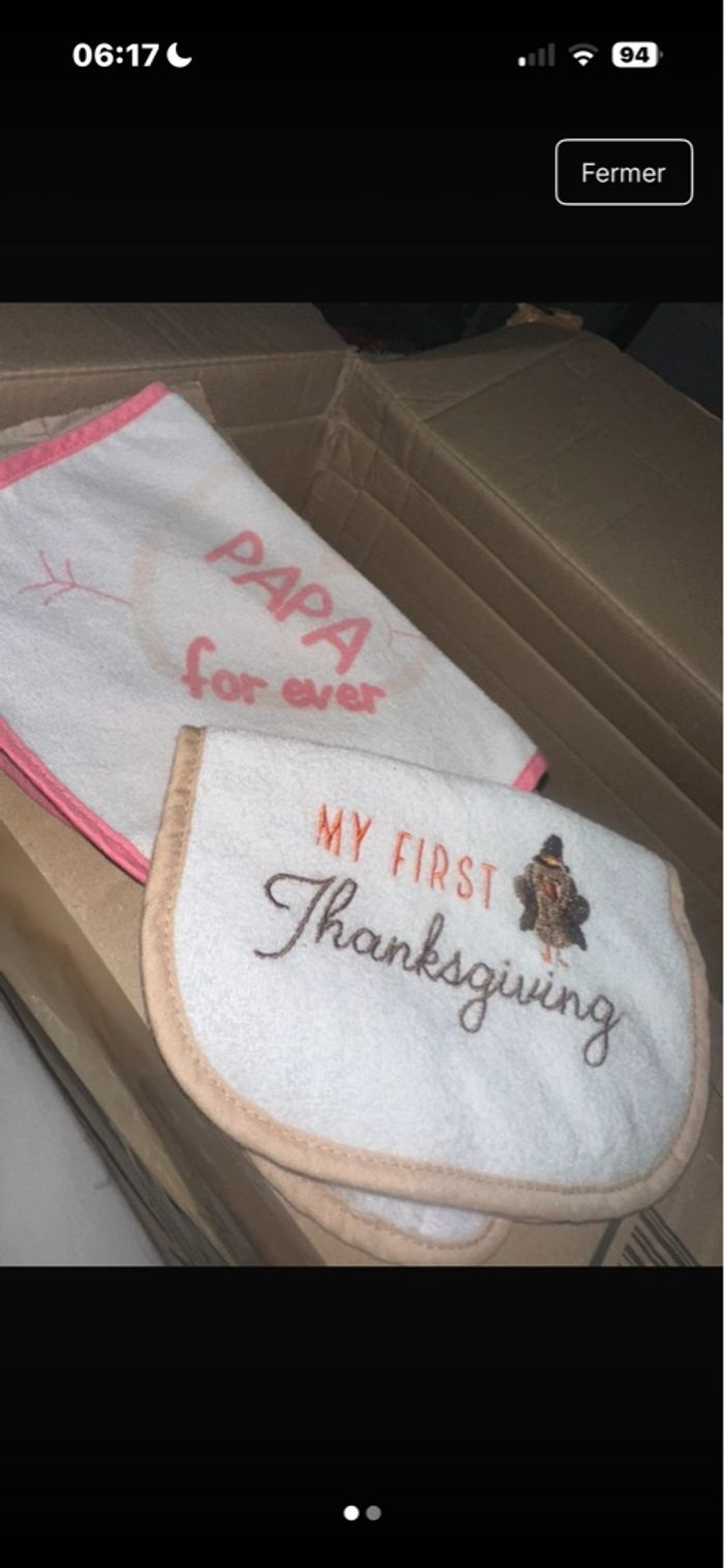 Lot bavoirs - photo numéro 2