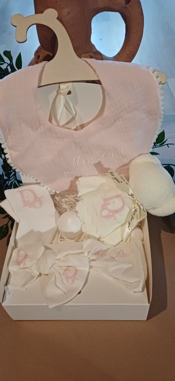 Ensemble bébé coffret cadeau