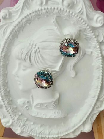 Boucles d oreilles avec pierres topaz mystic, tiges en acier inoxydable