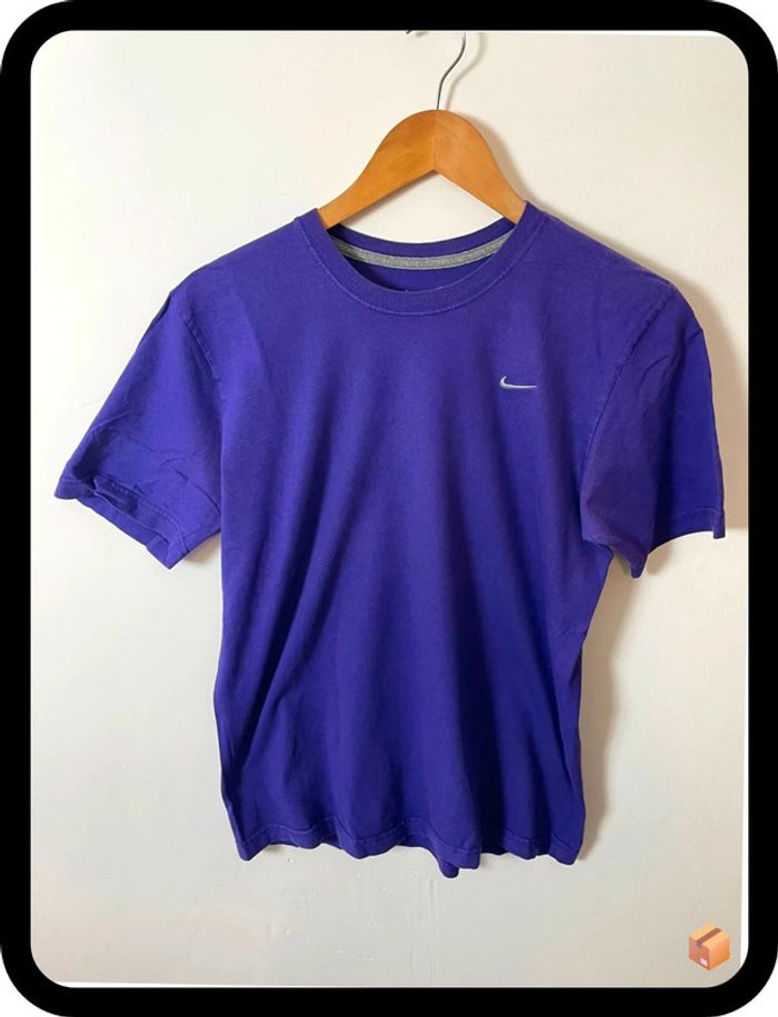 T-shirt Nike violet – Homme – Taille M – Look sport & streetwear