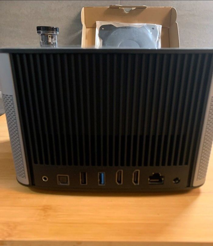 XGIMI H2 Beamer avec accessoires - photo numéro 3