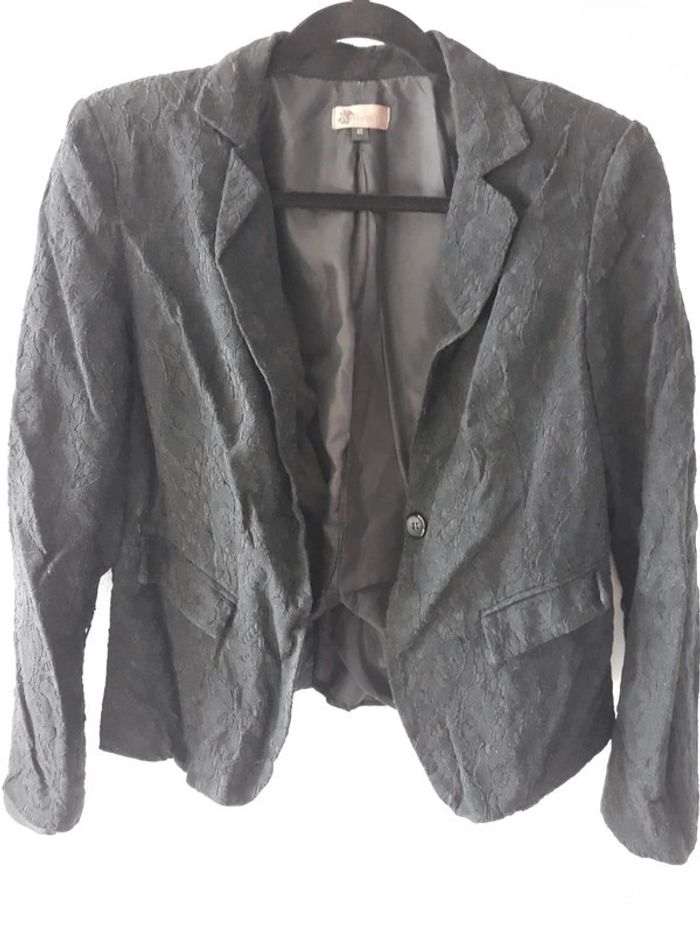 Veste tailleur dentelle fleurie - photo numéro 3