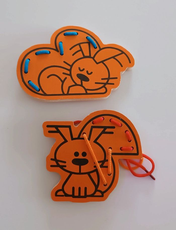 Écureuil d apprentissage lacets