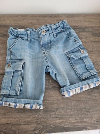 Bermuda en jean's Taille 2-3 ans