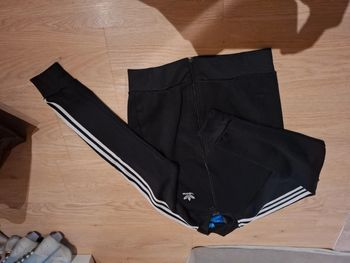 Pull Adidas noir et blanc longue manche homme