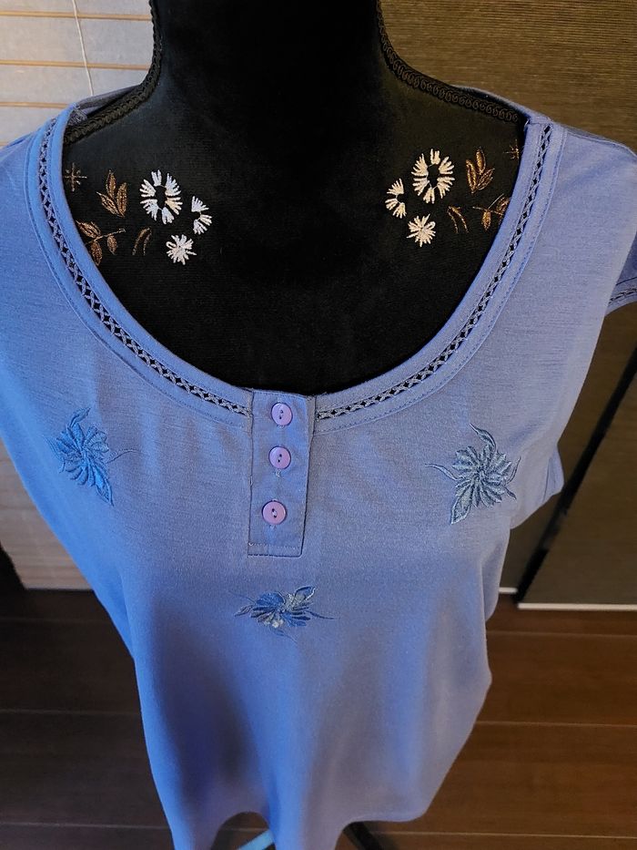 Débardeur bleu - photo numéro 2