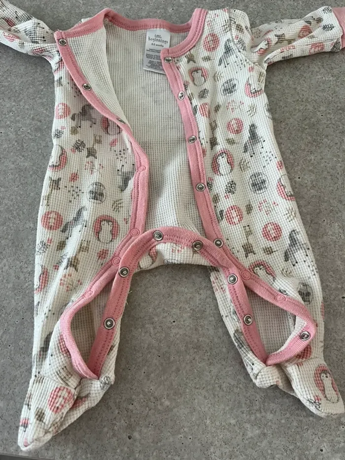 Pyjama une pièce fille 0-3 mois - photo numéro 4