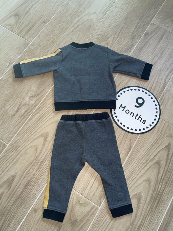 Ensemble jogging 9 mois - photo numéro 2