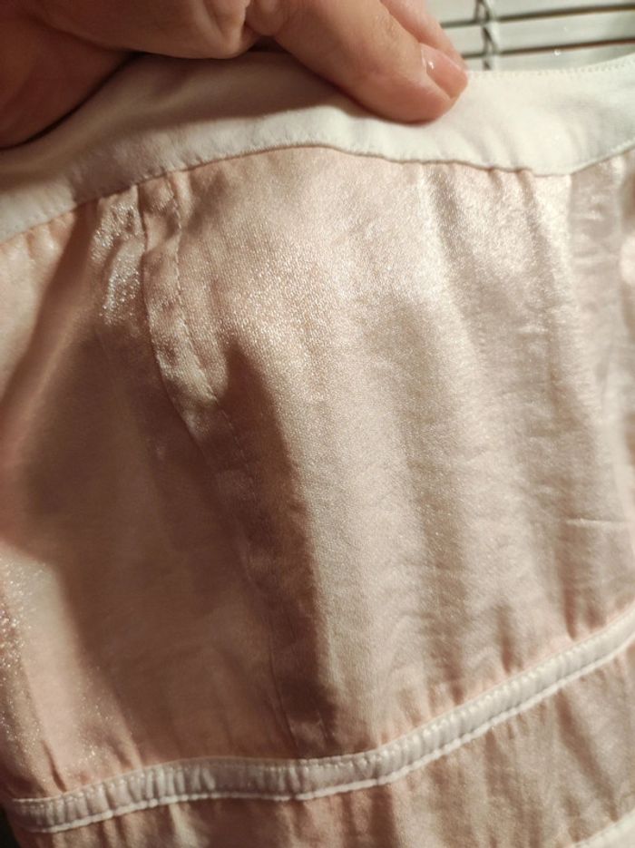 Robe rose et blanche - photo numéro 3