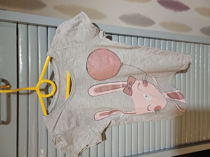 7 tee shirts filles Taille 5 ans - photo numéro 6