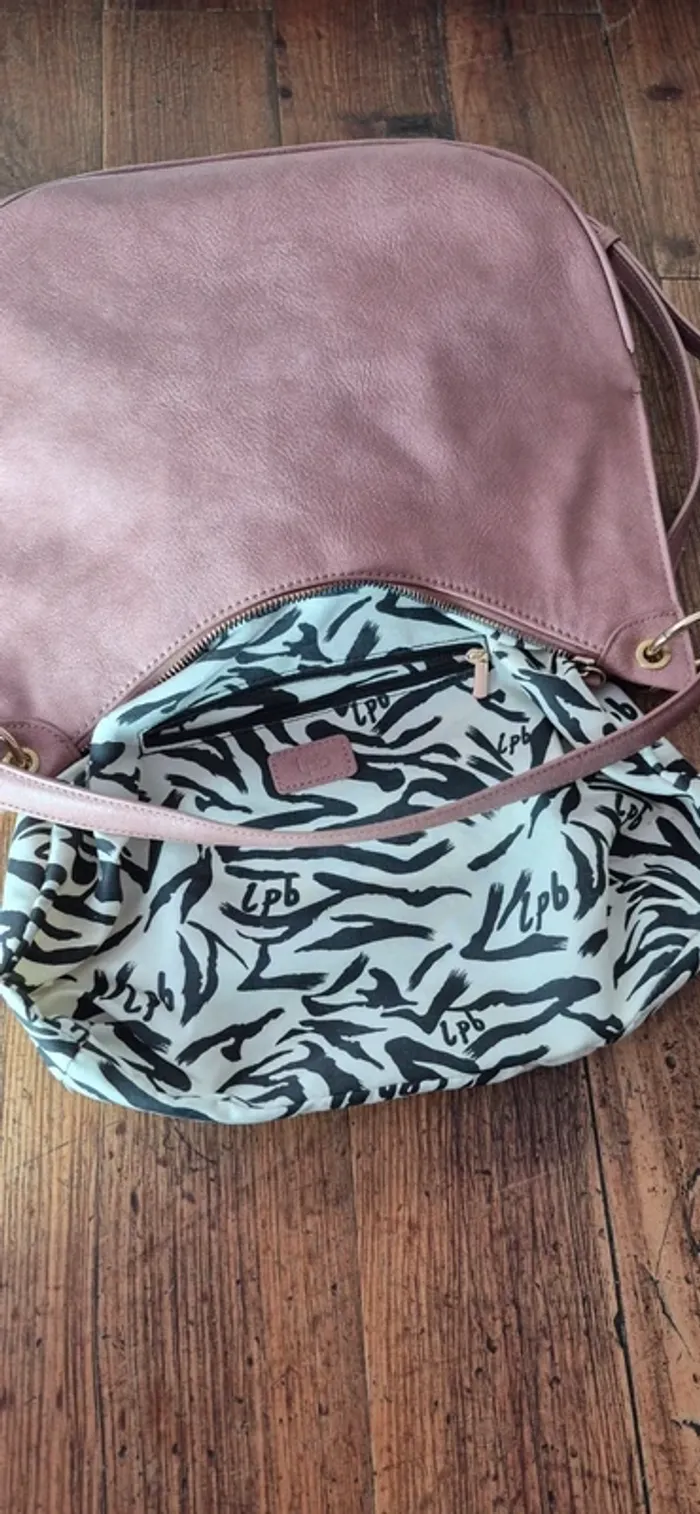 Sac LPB parfait état - photo numéro 9