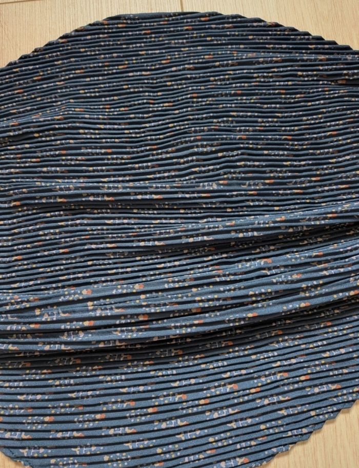 Foulard neuf Sessùn - photo numéro 3