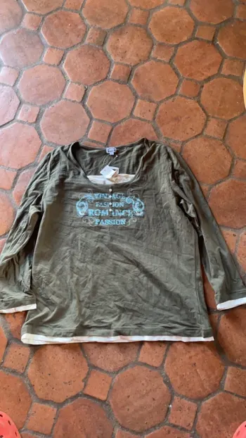 T-shirt taille 52