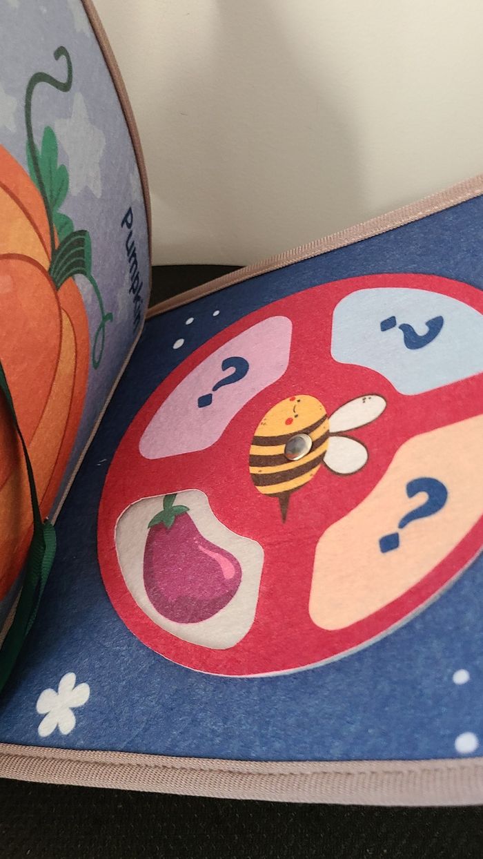 Livre éducatif Montessori en tissu multicolore pour bébés - photo numéro 6