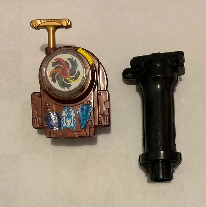 Lanceur Toupie Beyblade RevUp
