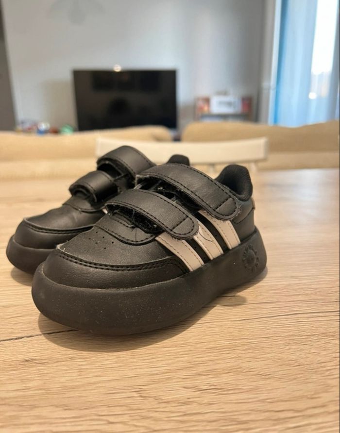 Basket Adidas bébé - photo numéro 2