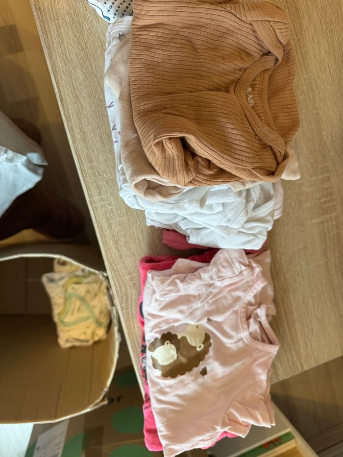 Lot fille 1-3 mois - photo numéro 2