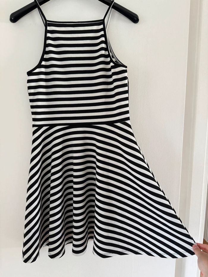 Robe patineuse rayée / Taille 38 - photo numéro 2