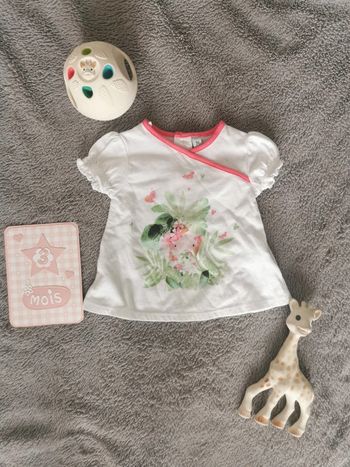 T-shirt blanc motif poupée 3 mois