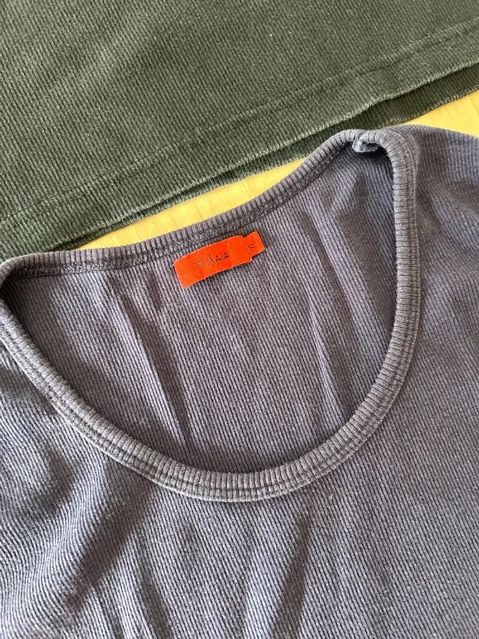 Lot de 2 débardeurs tissaia taille XL - photo numéro 3