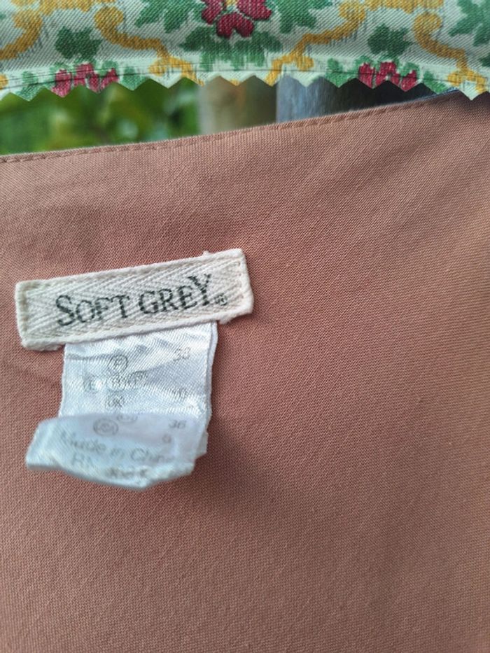Robe soft grey rose vieillie vintage - photo numéro 3