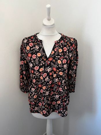 Blouse à fleurs col en V camaïeu S