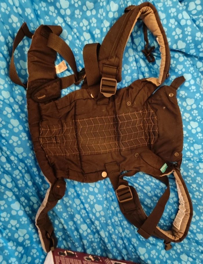 Porte bébé - photo numéro 4