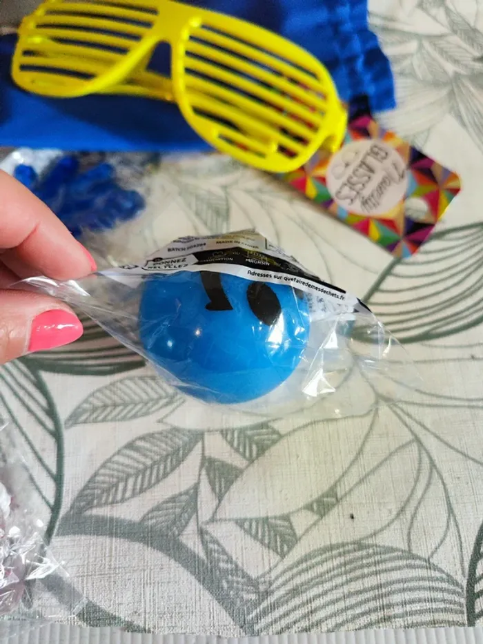 Coffret cadeau homme Génération 90 contenant 6 cadeaux - photo numéro 5