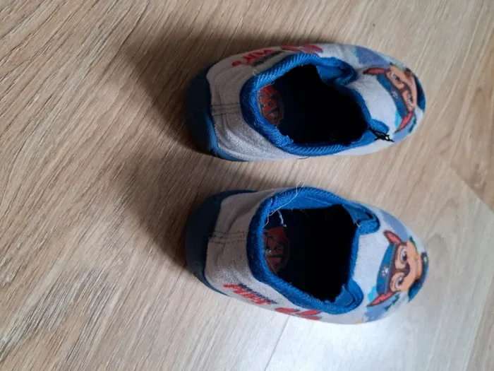 Chaussons Pat Patrouille taille 24 - photo numéro 2