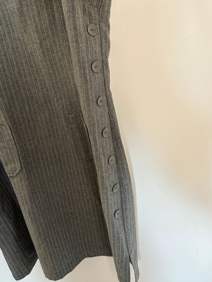 Robe taille 42/44 élégante peu portée - photo numéro 3