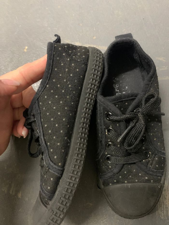 Chaussures légères 27 - photo numéro 3