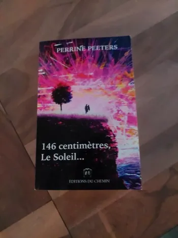 146 centimètres, le Soleil, de Perrine Peeters