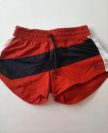 Short de sport Reebok rouge taille S