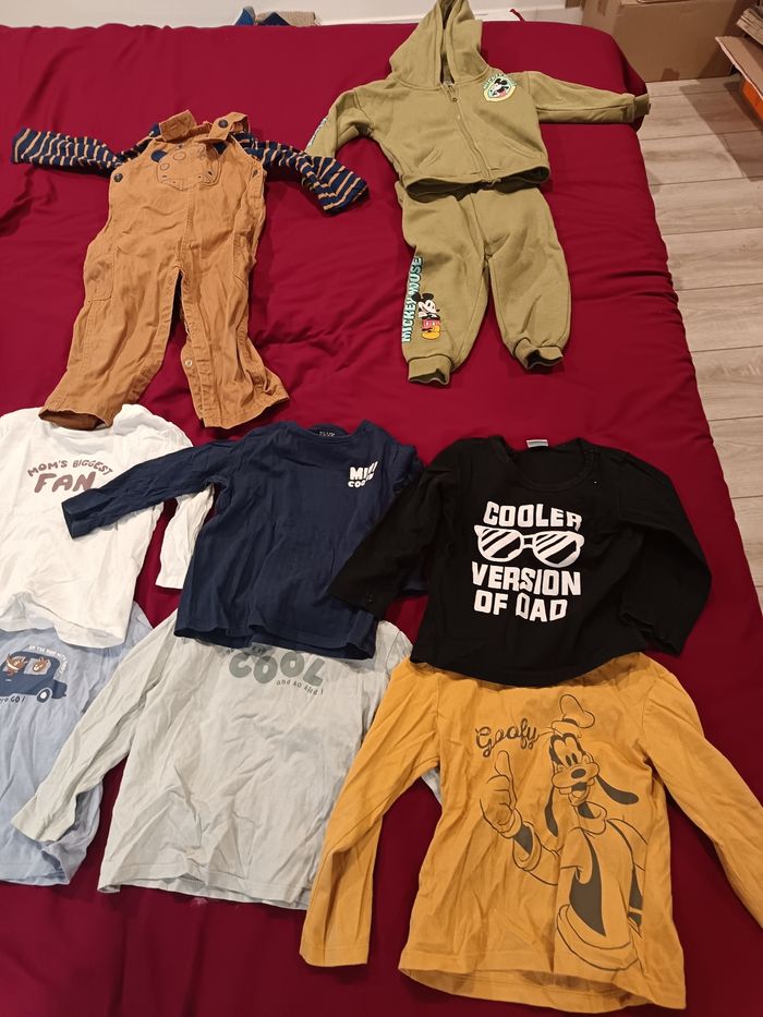 Lot vêtements 24 mois (34 pièces) - photo numéro 4