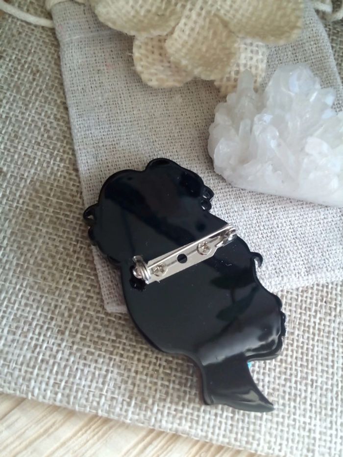 Broche tête de profil - photo numéro 3