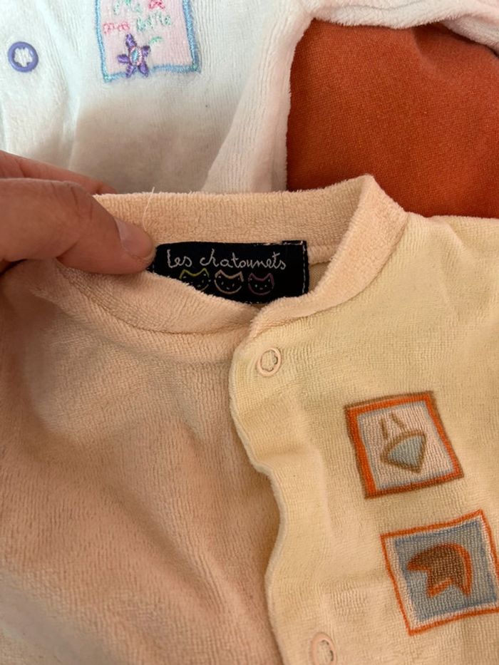 Lot de 2pyjamas velour taille 00 mois - photo numéro 3
