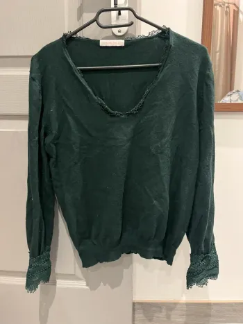 Pull vert sapin dentelle