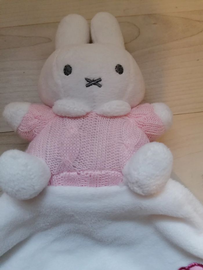 Lapin miffy - photo numéro 2