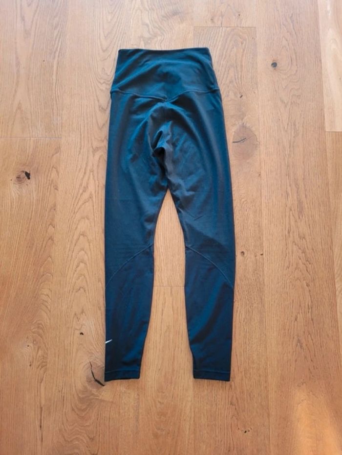 Legging nike Dri-Fit - photo numéro 3