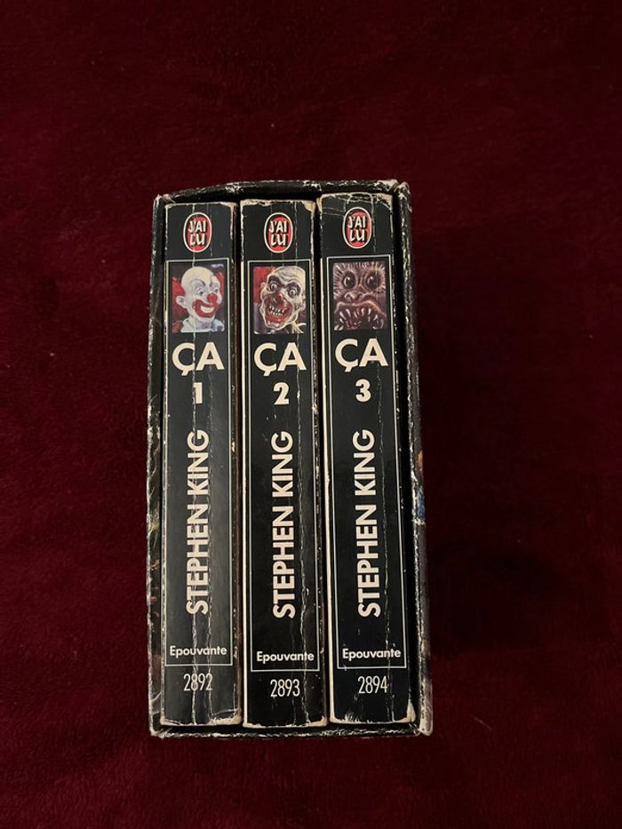 Coffret 3 livres de poche de Stephen King Ça et dvd blu ray - photo numéro 8