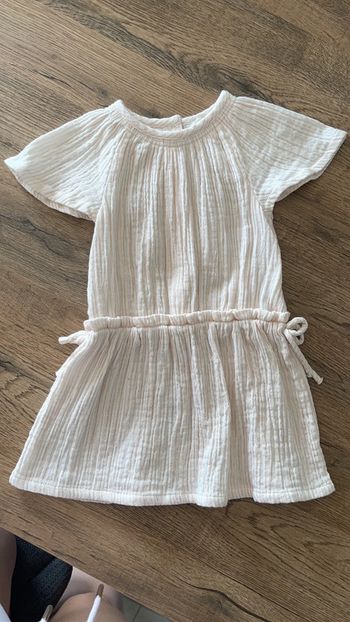 Robe tape à l’œil
