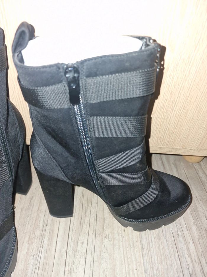 Bottines neuves - photo numéro 2