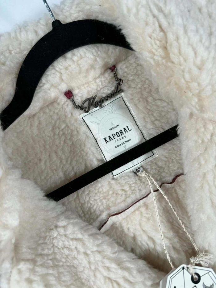 Sublime blouson aviateur en suédine Kaporal taille M Neuf avec étiquette - photo numéro 10